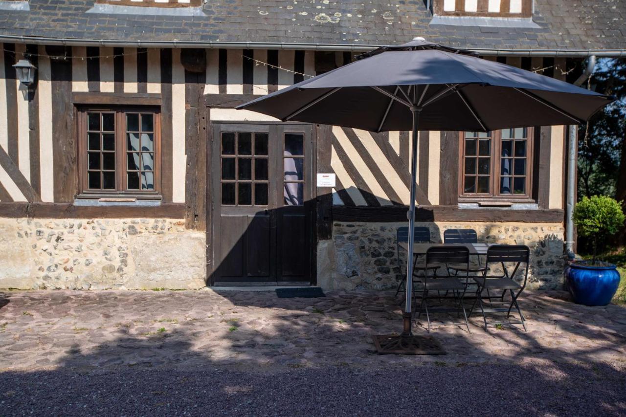 Gites - Domaine De Geffosse Pont-Évêque Exterior foto